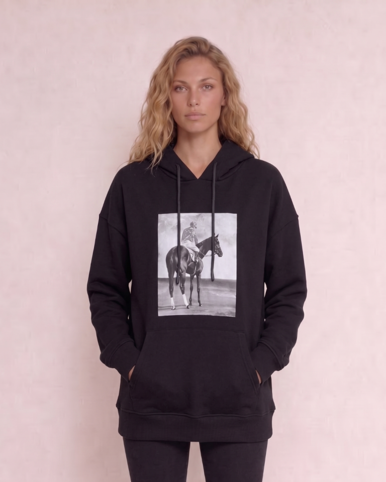 Kapşonlu Baskılı Siyah Sweatshirt
