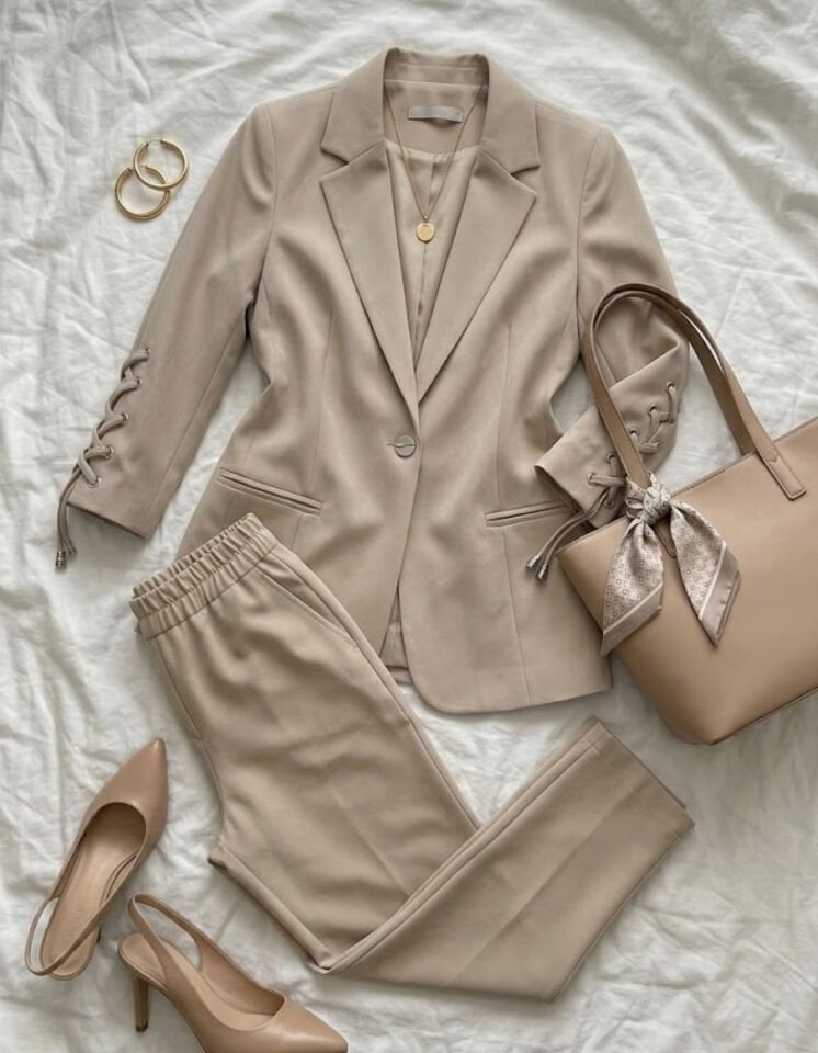 Dina Yarım Kol Blazer Ceket & Pantolon Takım - BEJ